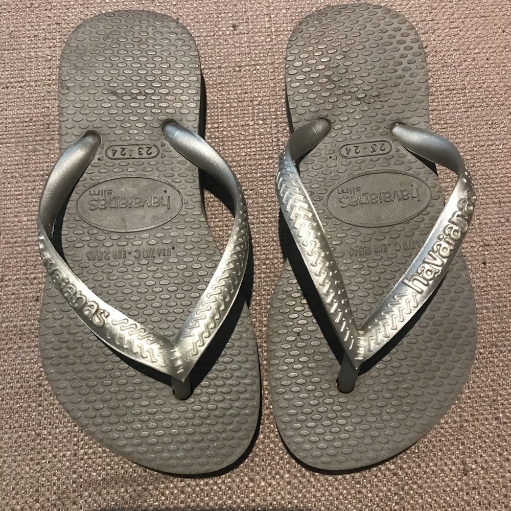 Girls Havaianas Flip Flops Size 7